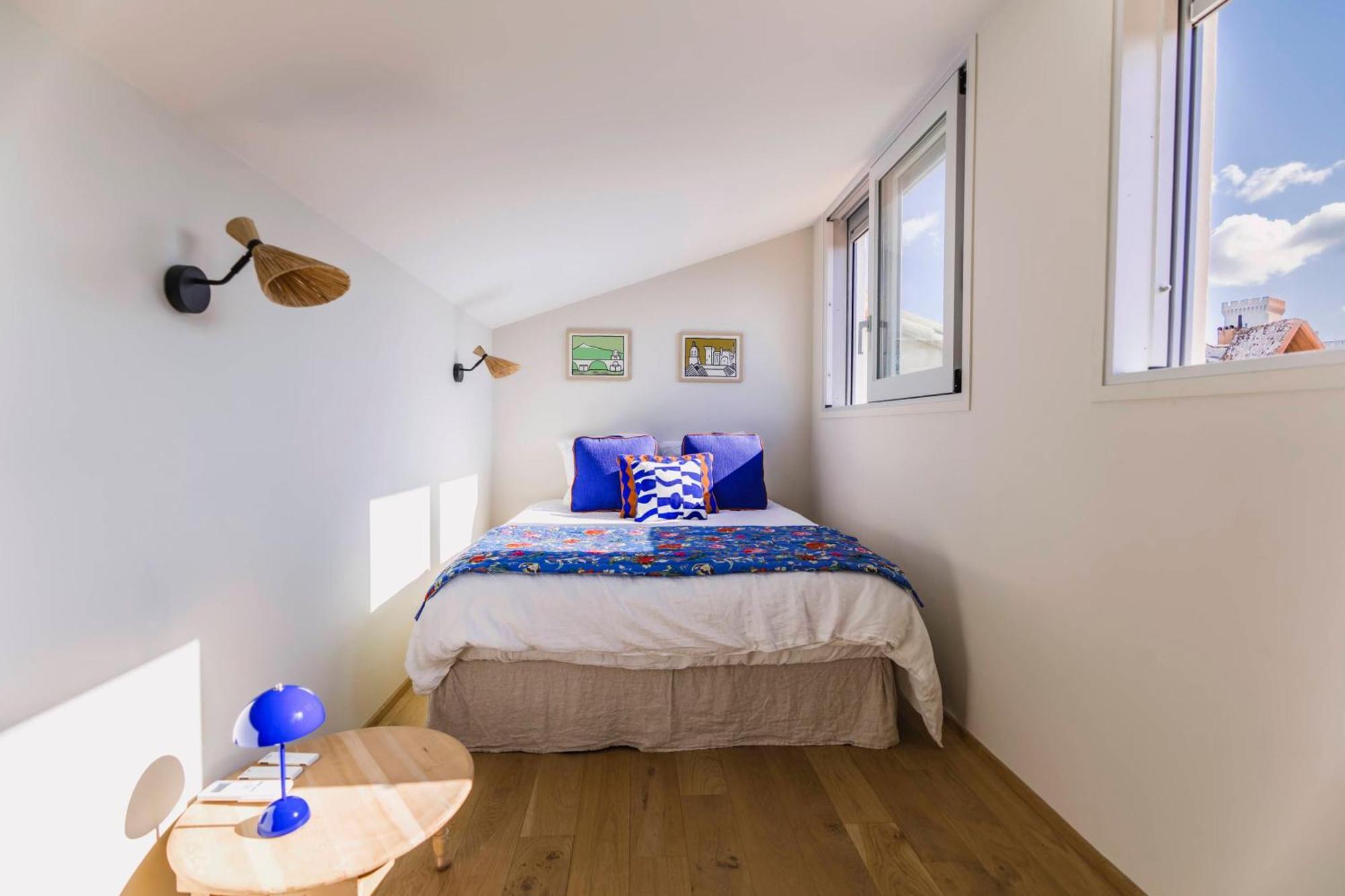 Le Petit Avignon - Chambres & Appartement A Deux Pas Du Pont D'Avignon Et Du Palais Des Papes Buitenkant foto