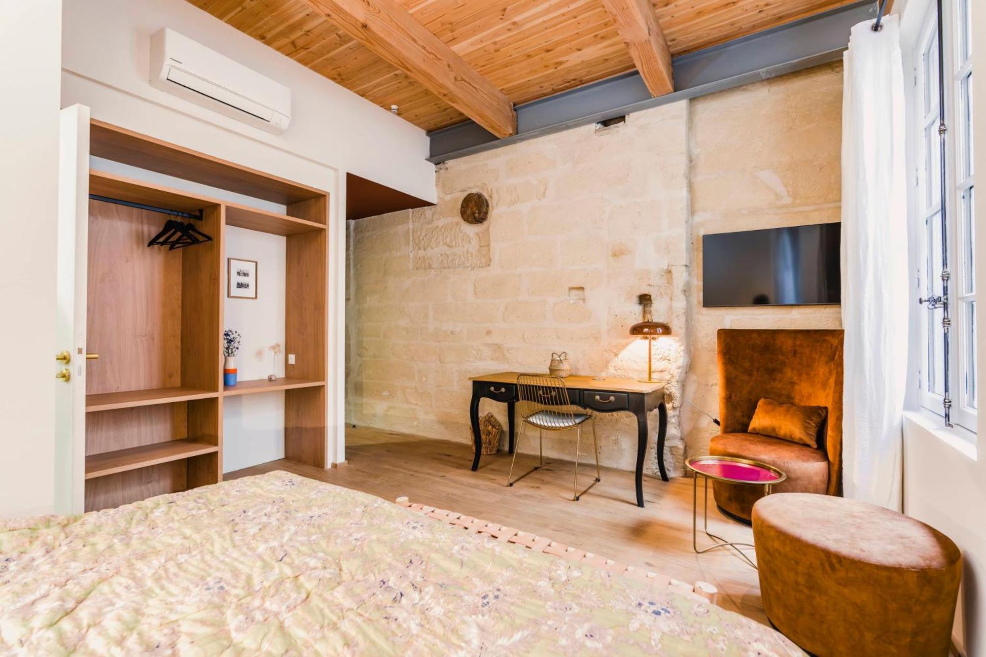 Le Petit Avignon - Chambres & Appartement A Deux Pas Du Pont D'Avignon Et Du Palais Des Papes Buitenkant foto